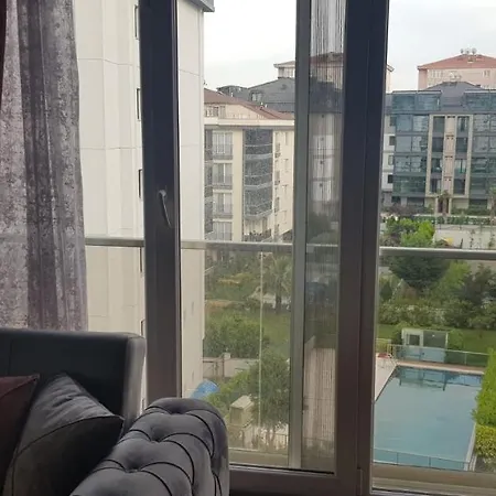 Baris Mah, Kardelen Sk. Bektek Sit, N.12 B1 K.12 D.24 Beylikduzu/istanbul 34520 Turkey *